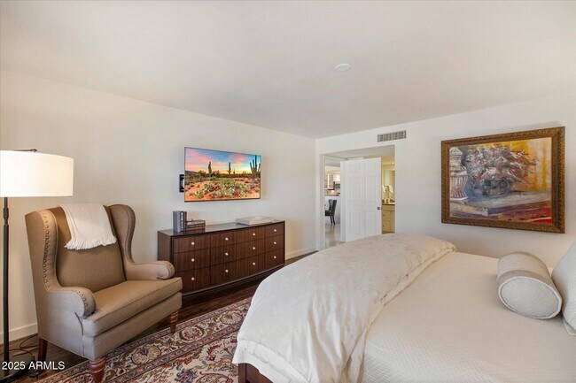 Building Photo - 5132 N 31st Way