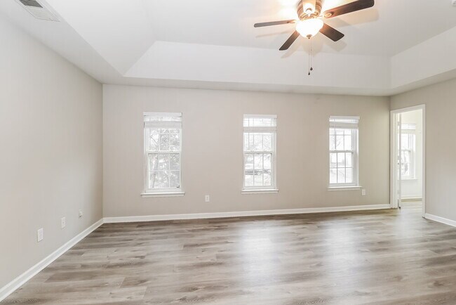 Building Photo - 6136 Planters Wood Ln