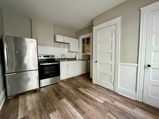 Building Photo - 41-45-45 Berkshire St