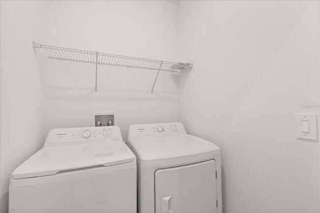 Building Photo - 6009 Zen Wy