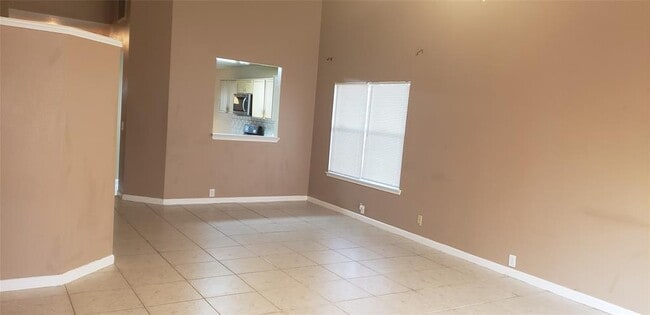 Building Photo - 15003 Sugar Sands Dr