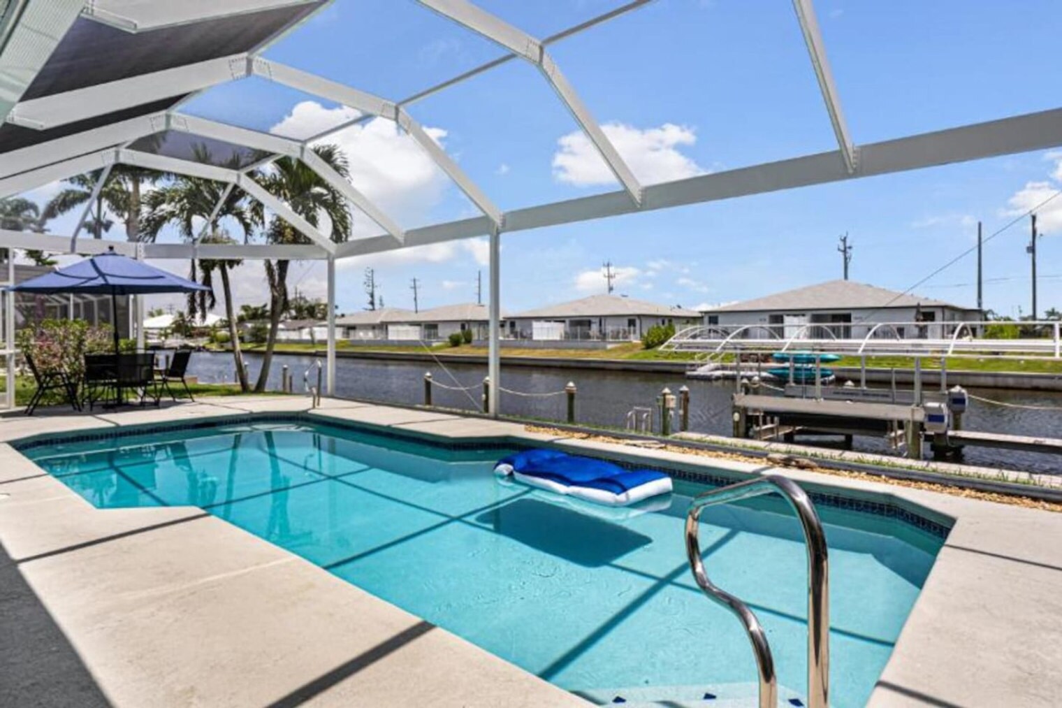 Building Photo - 236 SW 47th St