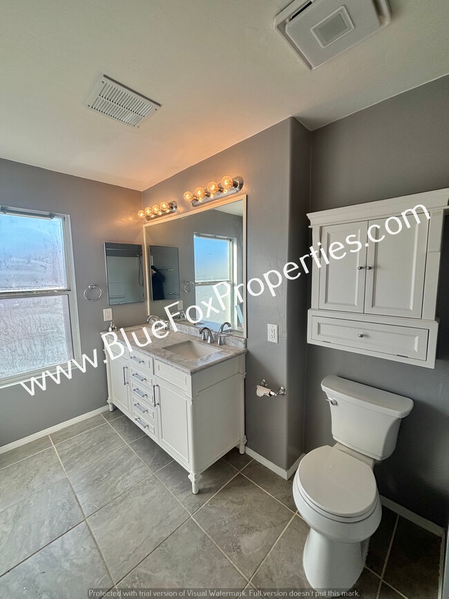 Building Photo - 13303 E Almond Crest Dr