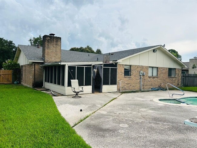 Building Photo - 16902 Castle Fraser Dr