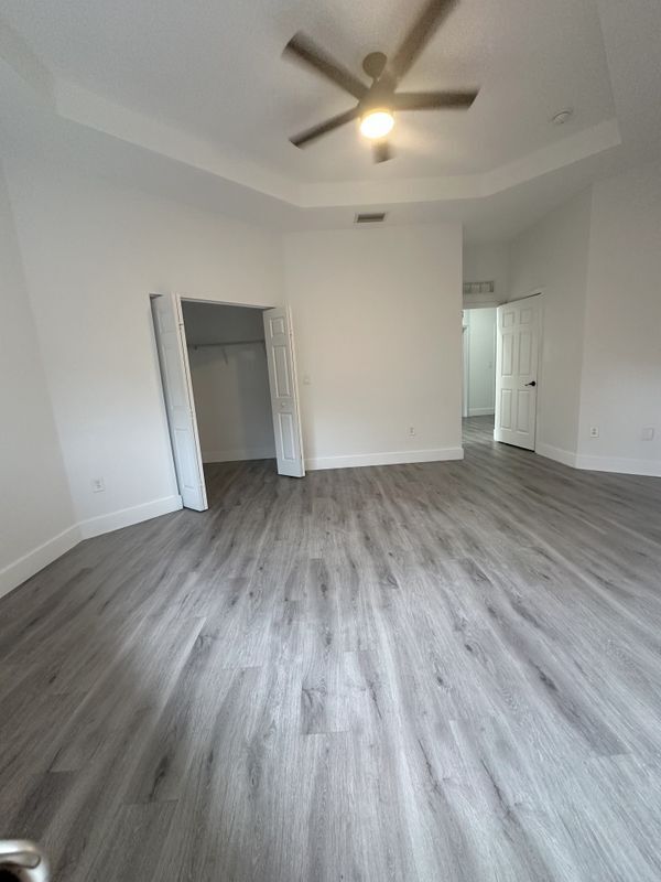 Building Photo - 14051 SW 49th St
