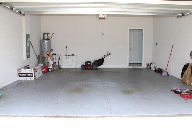 Building Photo - 18337 Falling Pine Needle Ln