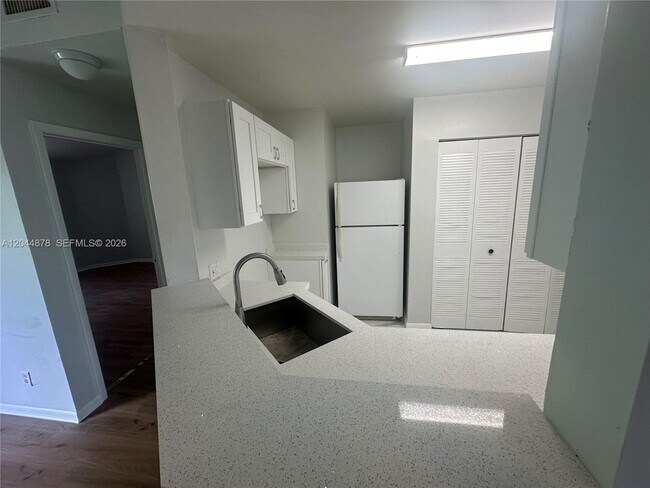 Building Photo - 3417 NW 44th St
