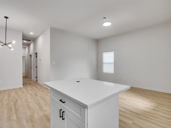 Building Photo - 9707 Cargill St