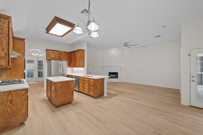 Building Photo - 3601 Carmel Mountain Dr