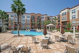 Building Photo - 1 bedroom in Jacksonville FL 32246