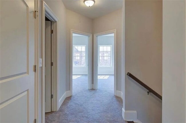 Building Photo - 2465 Magnolia Ridge Dr
