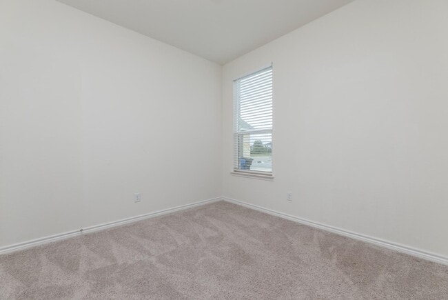 Building Photo - 9507 Reinhartz Wy