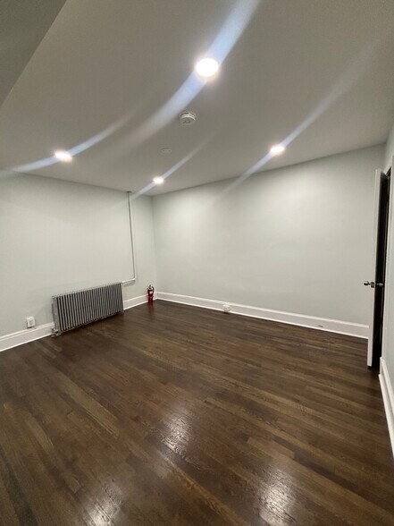 Building Photo - 5402 3rd St NW