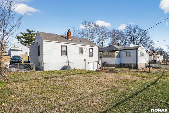 Building Photo - Charming 2BR House in Saint Louis