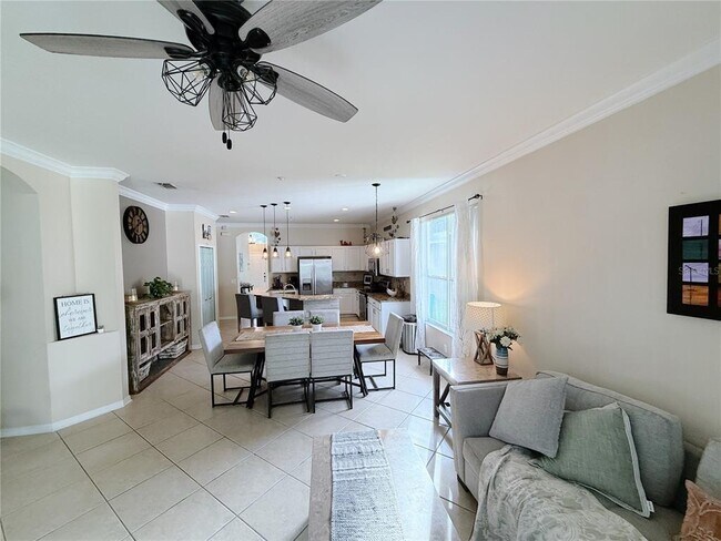 Building Photo - 9975 Cypress Vine Dr