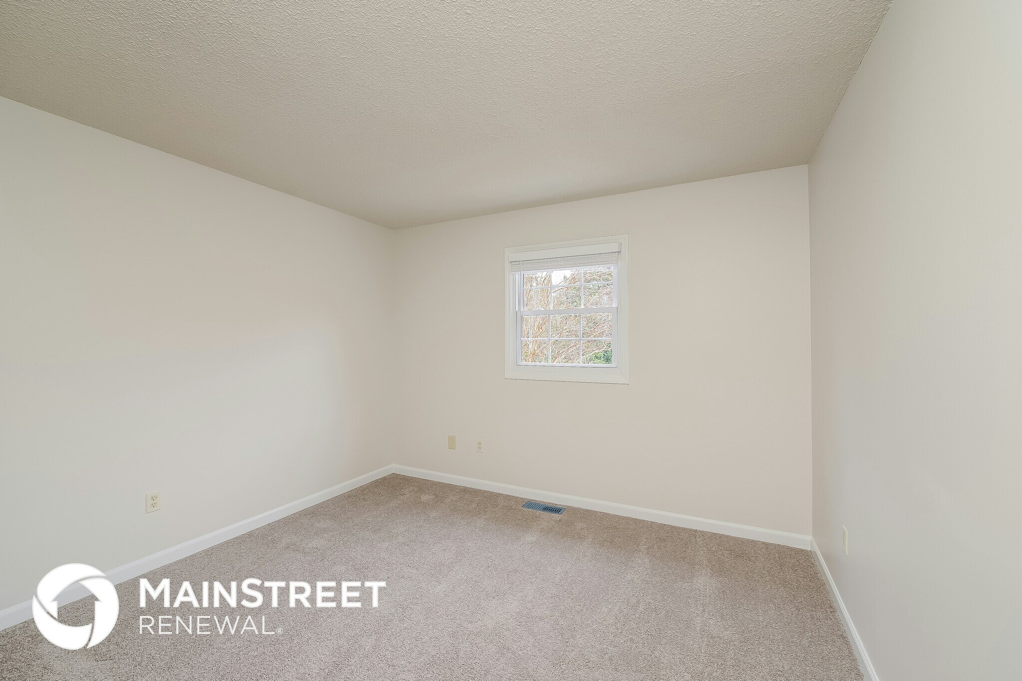 Building Photo - 338 Lori Ln