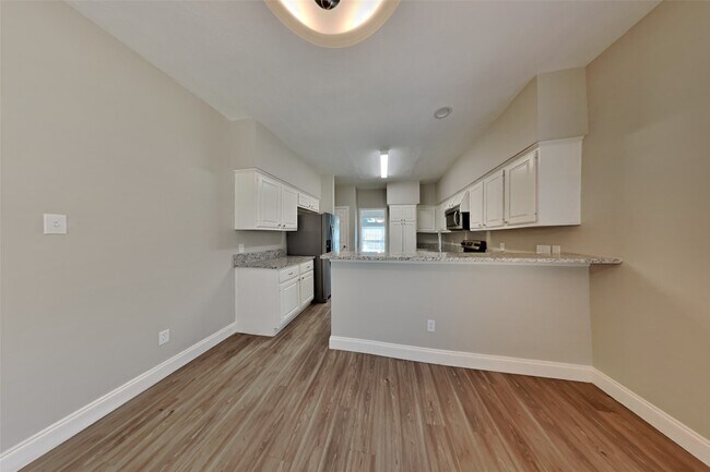 Building Photo - 4538 Windy Hollow Dr