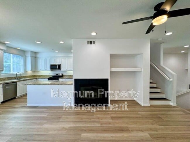 Building Photo - 33620 Willow Haven Ln