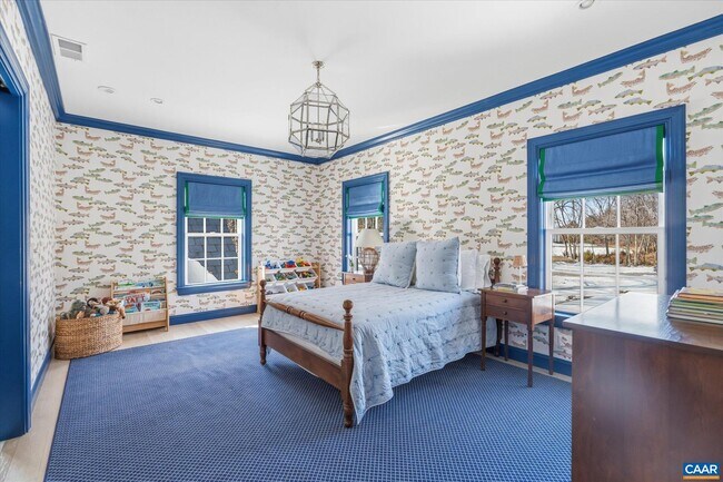 Building Photo - 4018 Fairway Dr