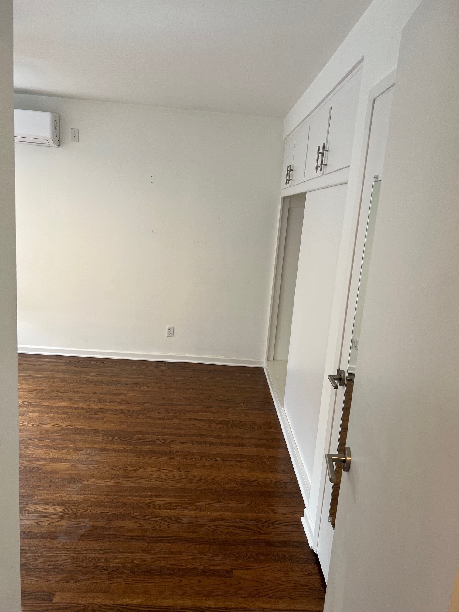 Entry to bedroom # 2 - 1606 Westerly Ter