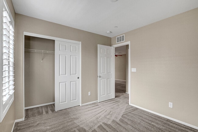 Building Photo - 3017 Termini Ave