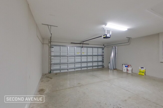 Building Photo - 3502 19th St SW