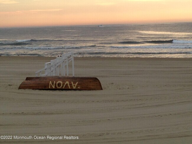 Building Photo - 218 Marine Pl