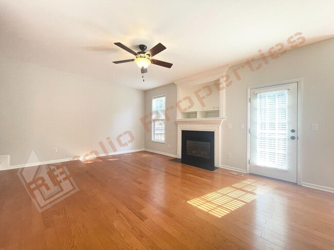 Building Photo - Freshly Painted 4-Bedroom Home w/ New Carpet & 2 Car Garage, Nestled in a cul-de-sac at Camden Cr...