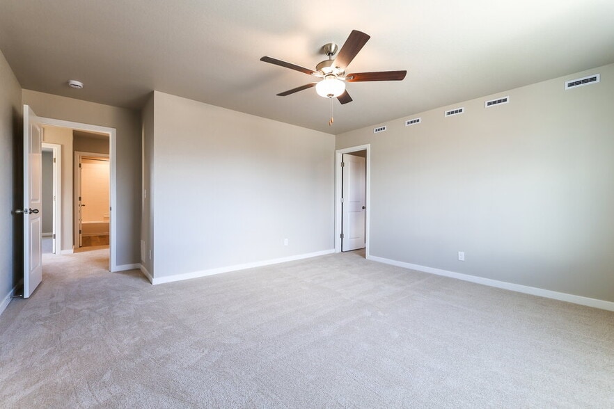 Building Photo - 7308 Crystal Ave