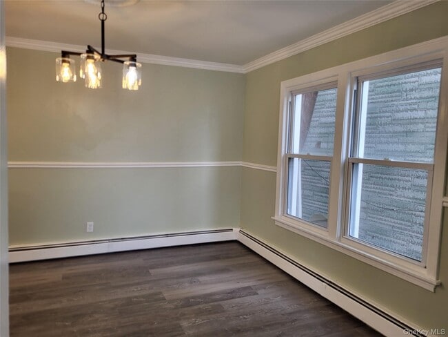 Building Photo - 83 W Main St