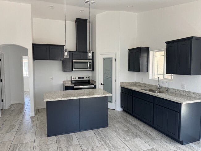 Building Photo - Brand New San Luis Three Bedroom Home