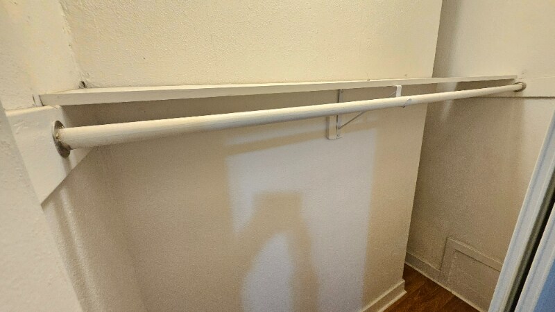 Building Photo - 1026 Ingraham St