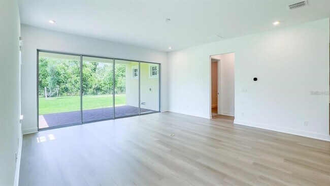 Building Photo - 7453 Estuary Lk Lp