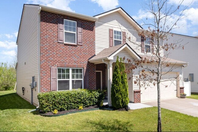 Building Photo - Rent this beautiful 4-bedroom, 3-bathroom ...