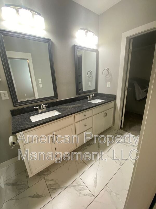 Building Photo - 26882 E 143rd St S