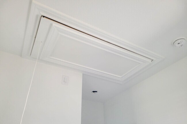 Building Photo - 25737 Damask Dr