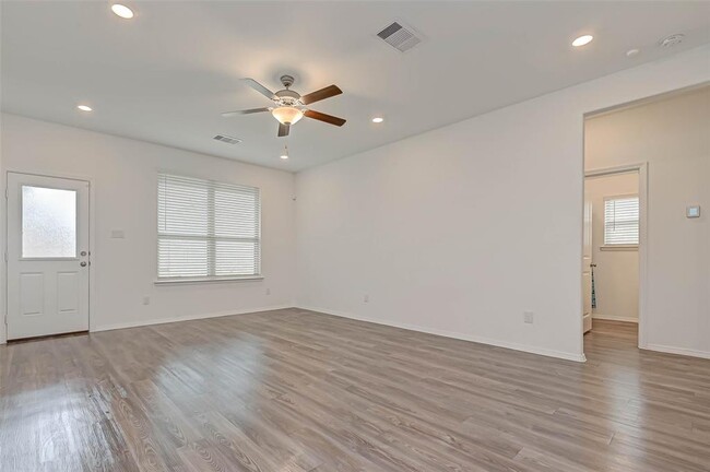 Building Photo - 2847 Mistygate Ct