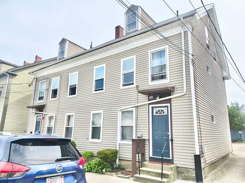 Building Photo - 48 Bentley St