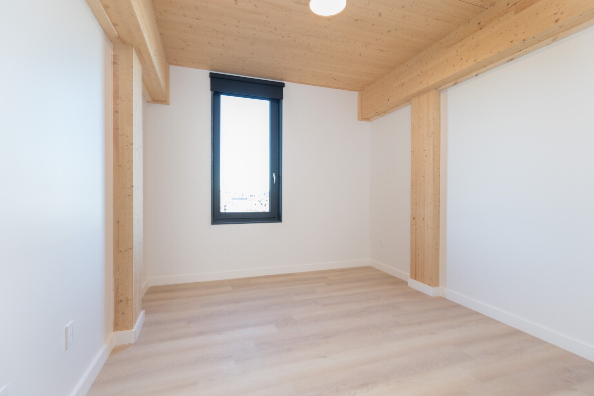 Building Photo - 29 Lenox St