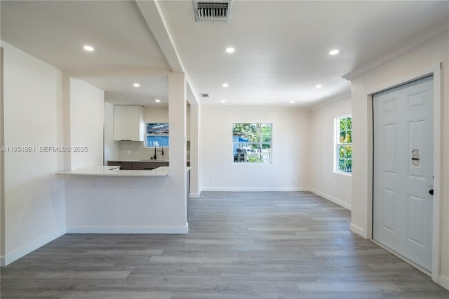 Building Photo - 2250 NW 154th St