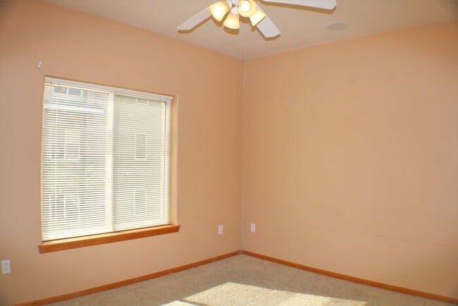 Building Photo - $1,450 | 2 Bedroom, 2 Bathroom Condo | Pet Negotiable | Available for August 1st, 2026 Move In!