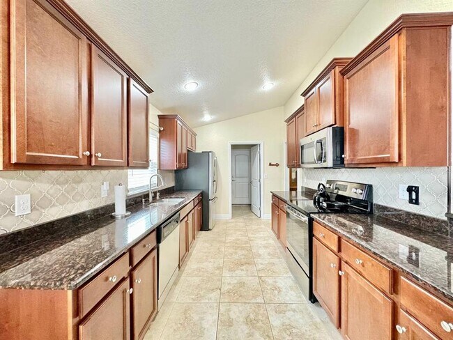 Building Photo - 14535 Callen Gln Wy