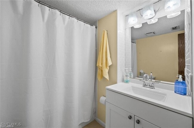 Building Photo - 9395 Pennsylvania Ave