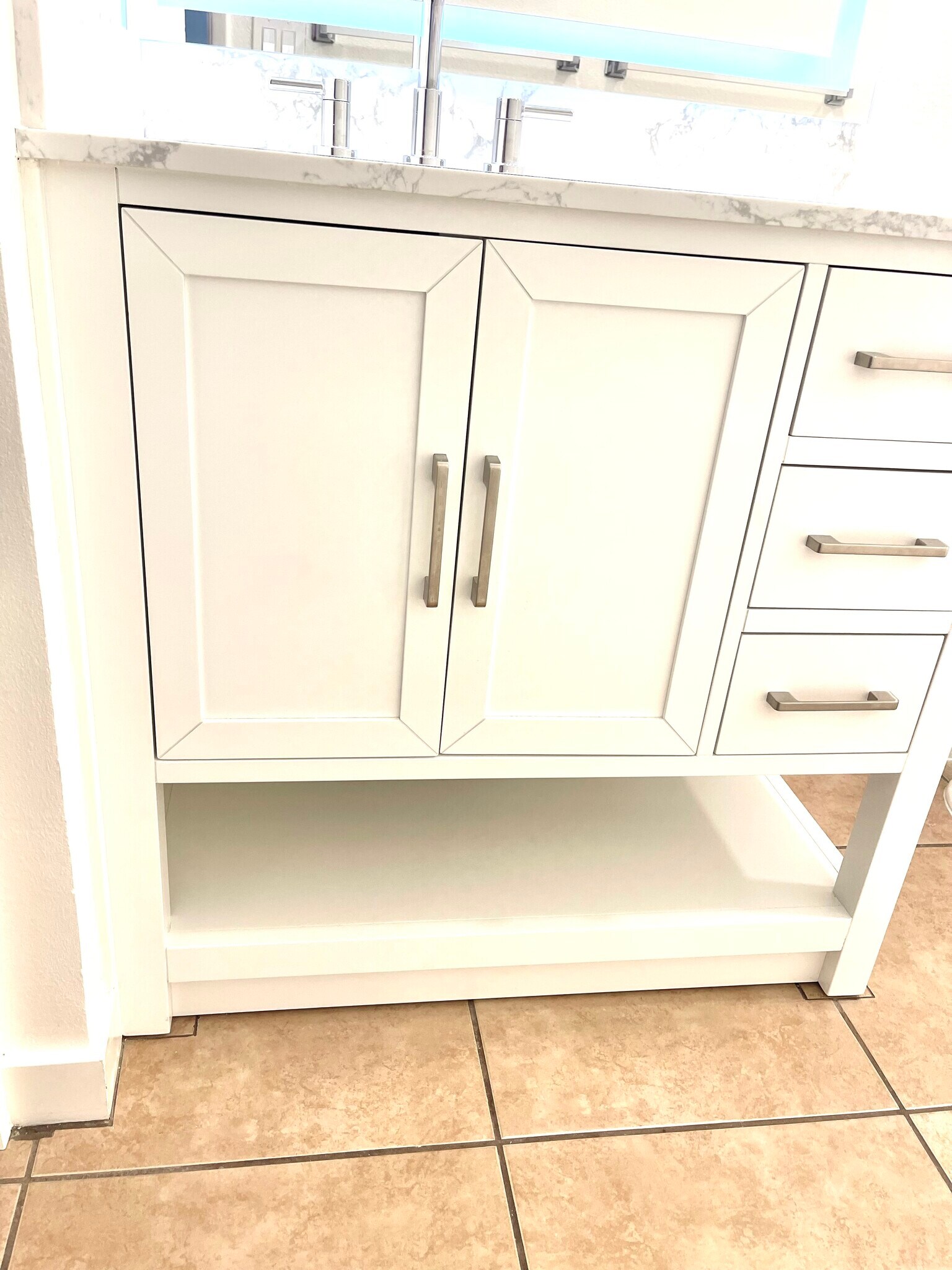 NEW MODERN VANITY WITH QUARTZ COUNTER - 1058 W Flint St