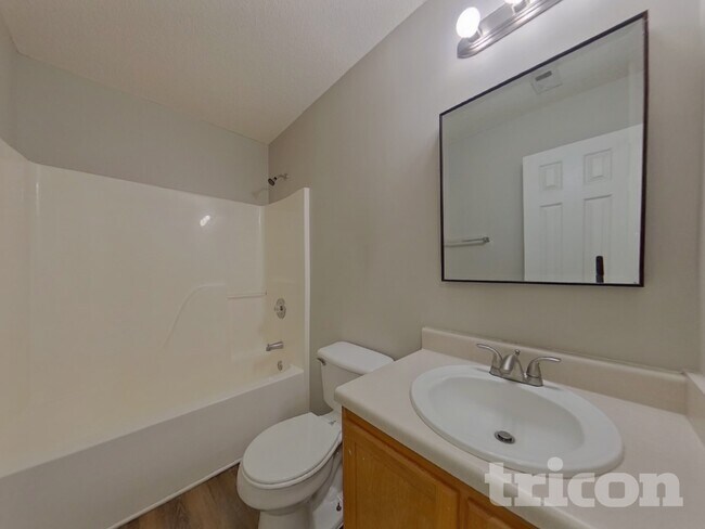 Building Photo - 604 Southern Trace Crossing