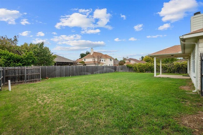 Building Photo - 1800 White Indigo Trail