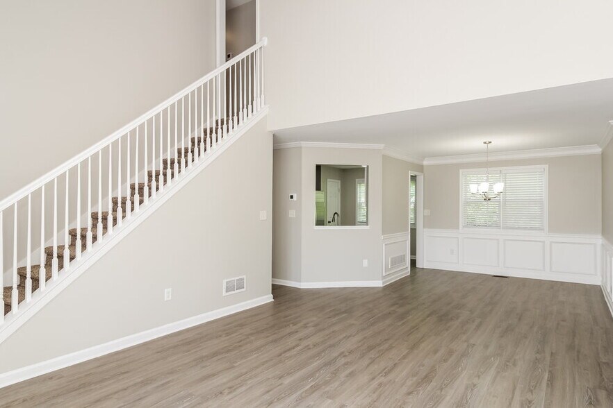 Building Photo - 40 Horseshoe Bend