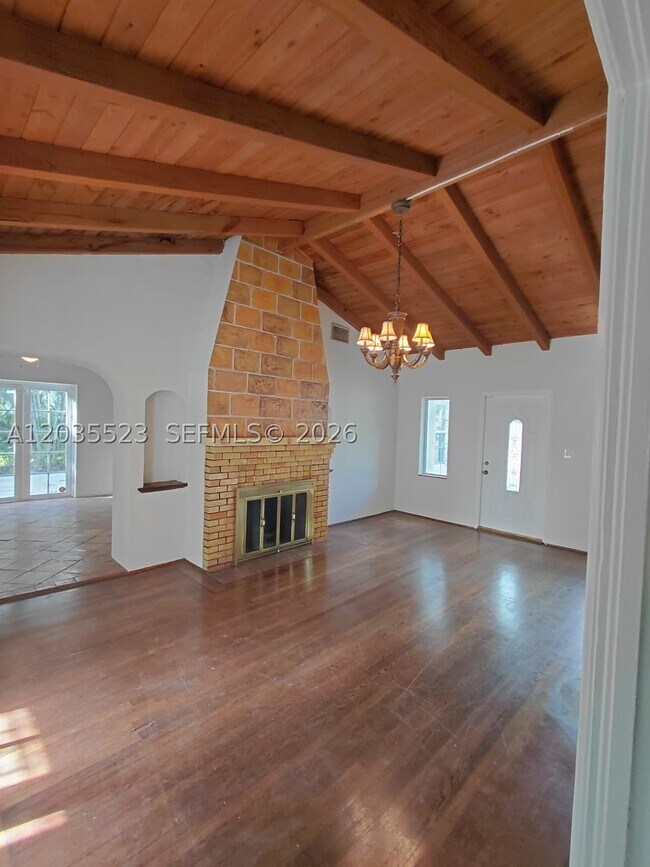 Building Photo - 9600 N Miami Ave
