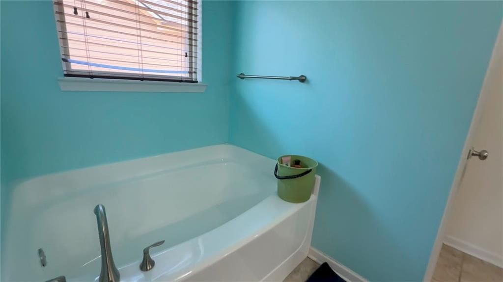 Building Photo - 6940 Rocking Horse Ln