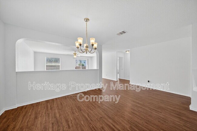 Building Photo - 4935 Dahlia Terrace